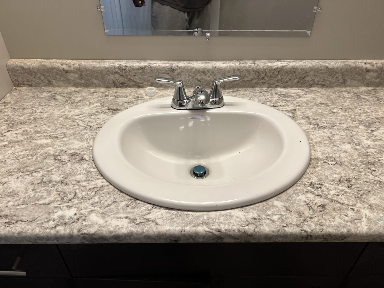 Mawejje Custom Plumbing — licensed Winnipeg Manitoba plumber on the job: emergency plumbing repairs, 24/7 plumbing contractors, residential plumbers, commercial plumbing companies, drain and pipe installation.